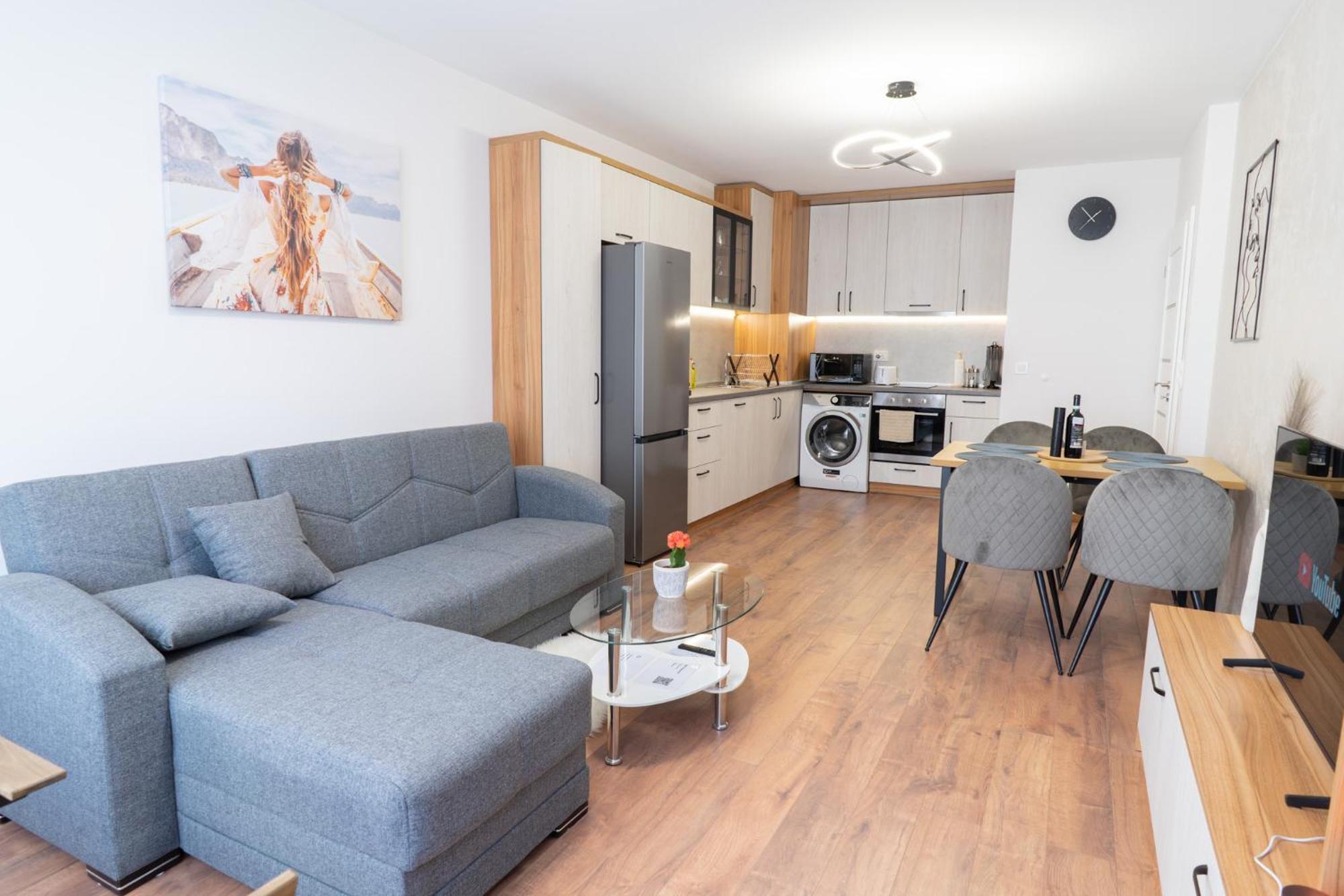 New Modern & Cozy Apartment With Free Private Parking And Ev Charging Station Варна Экстерьер фото